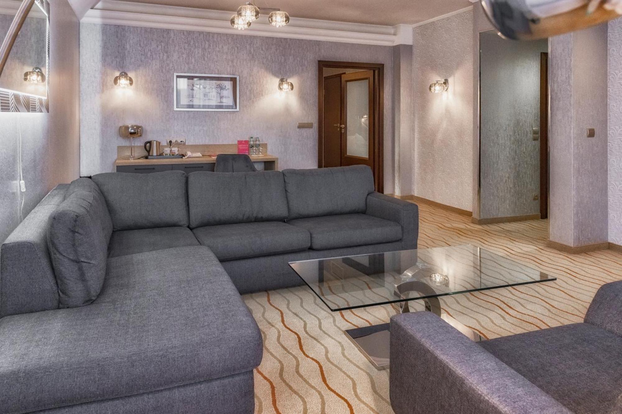 Świeradów-Zdrój Malinowy Dwor Hotel Medical Spa מראה חיצוני תמונה